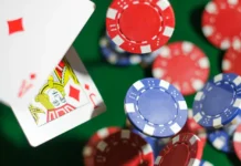 วัฒนธรรมป๊อกเด้ง: ทำไมไพ่ 2 ใบถึงครองบัลลังก์ “ราชาแห่งวงพนันไทย”